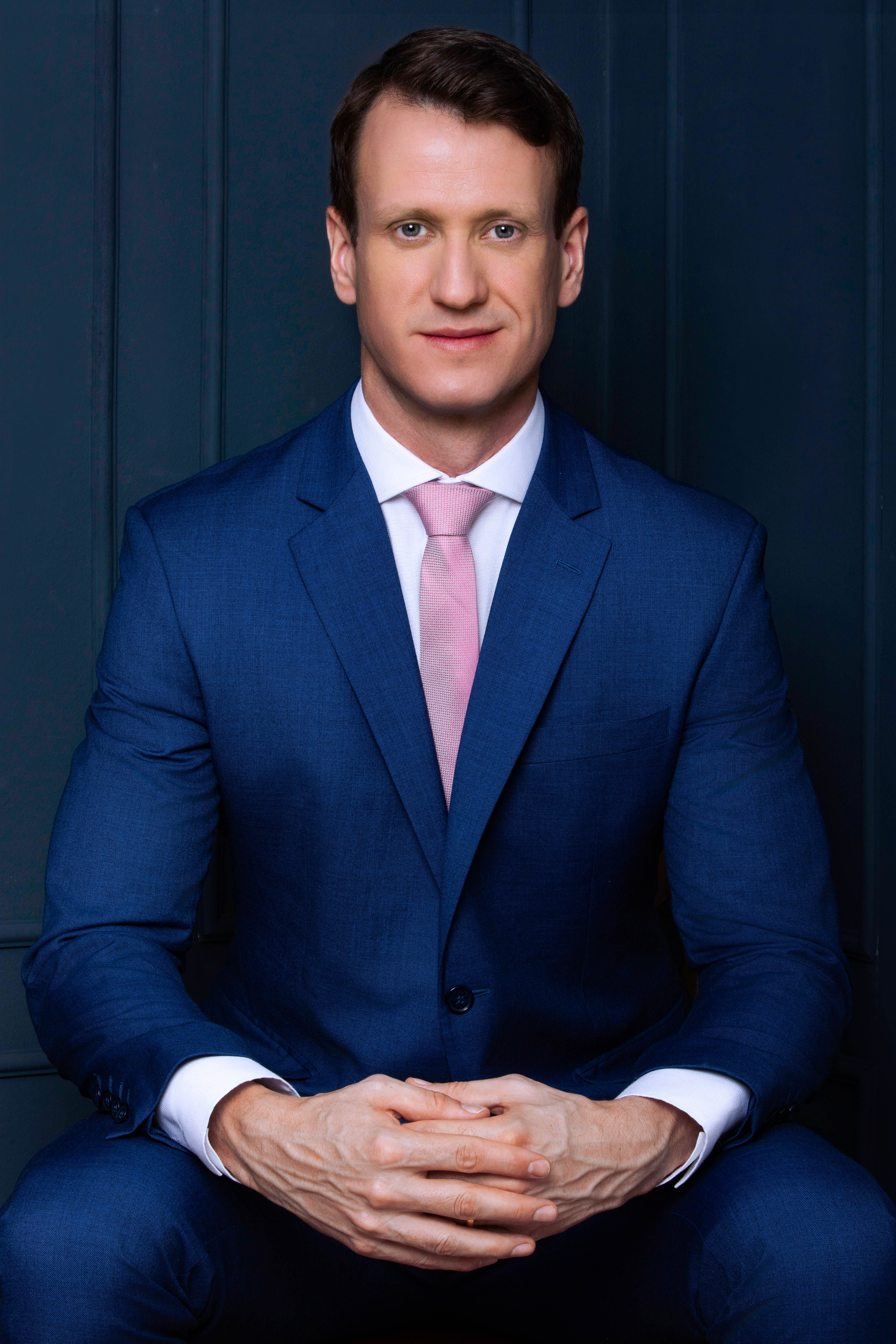 Dr. Leonardo Jacobsen palestrando